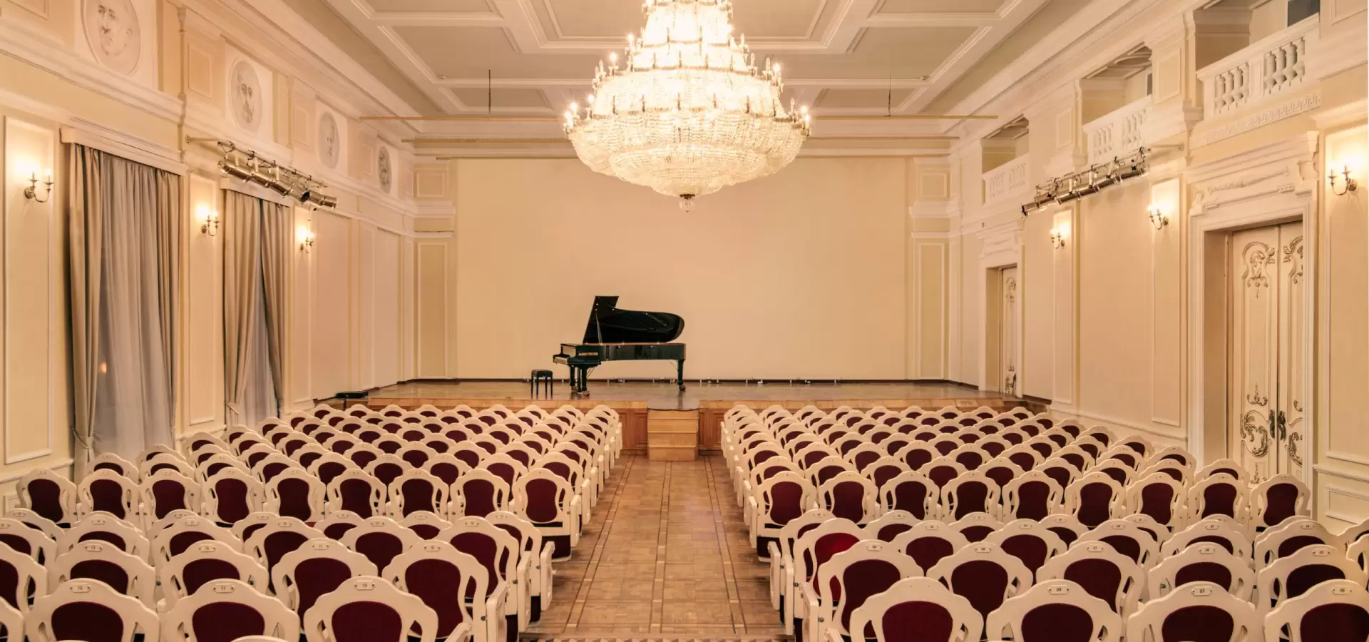 Arno Babajanyan Concert Hall photo